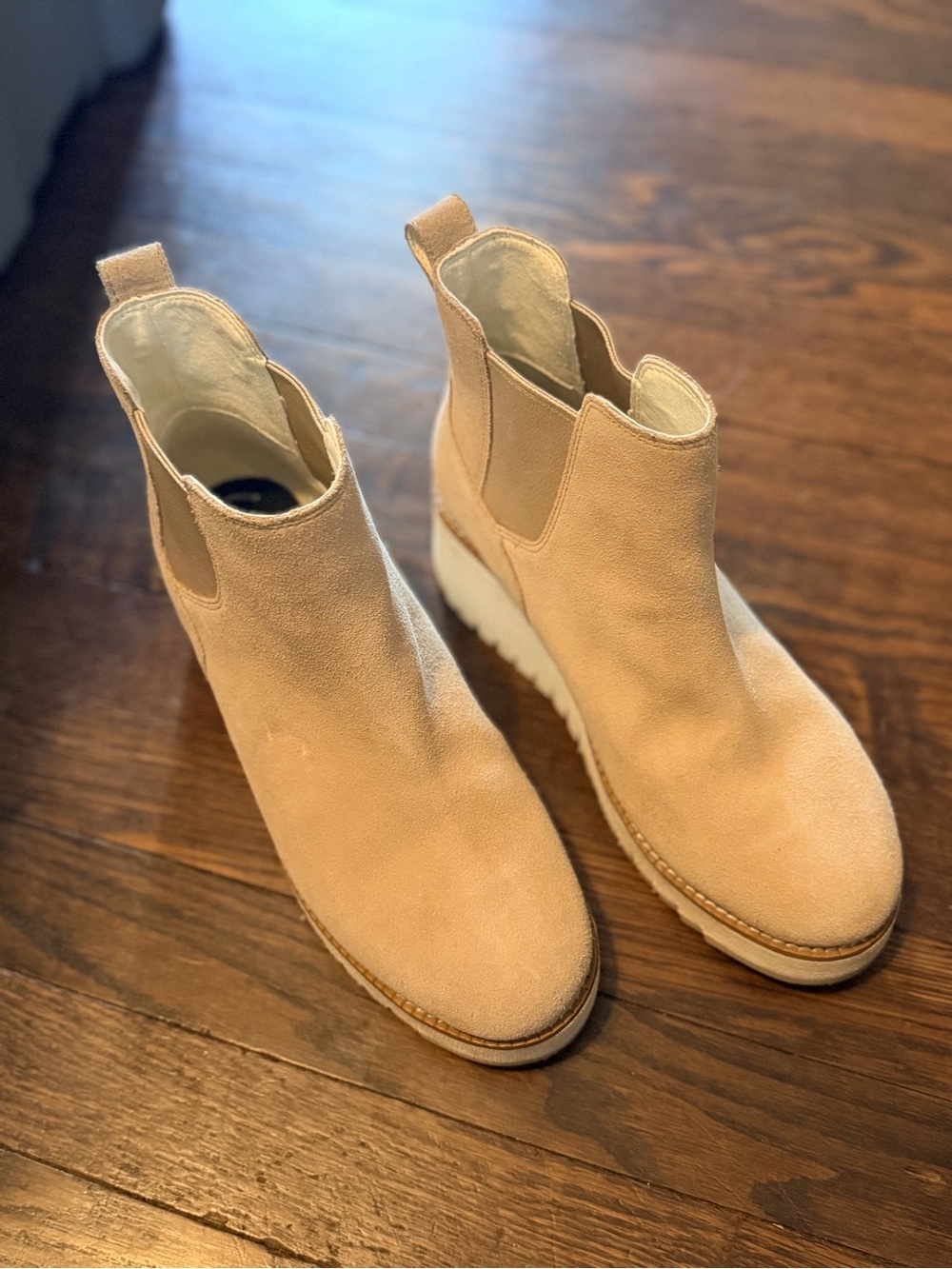 ZeroGrand Womens 7B Beige Suede Chelsea Ankle Boots Wedge Platform Lug Soles